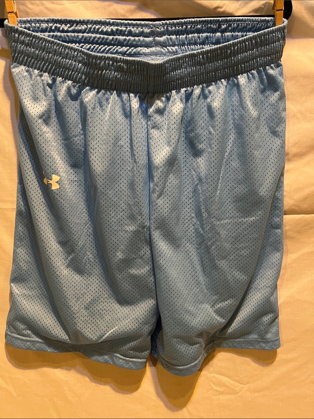 Under Armour Light Blue Men’s Athletic Mesh Shorts-Size L